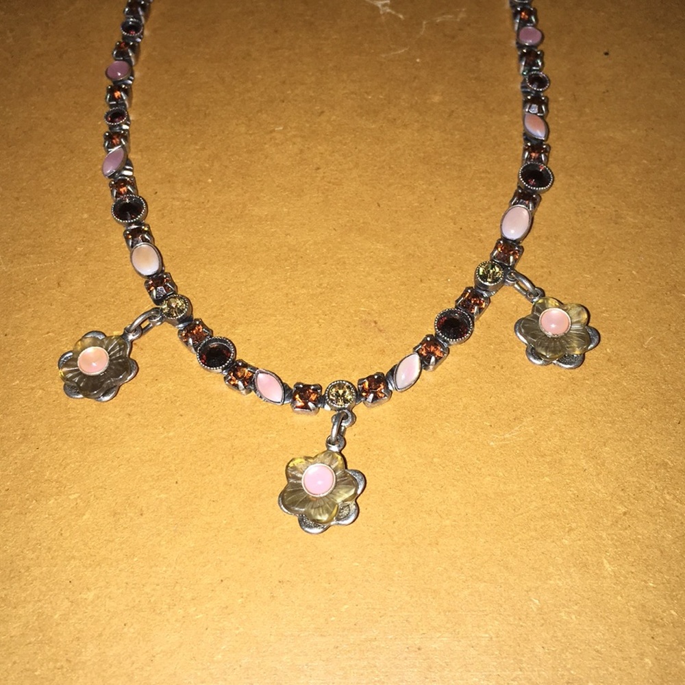 Necklace - Picture 2 of 2